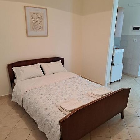 Persefoni'S Room Неа Киос Екстериор снимка